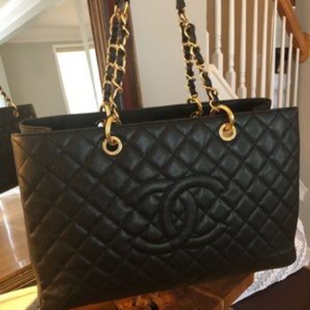 ISO Chanel Caviar GST